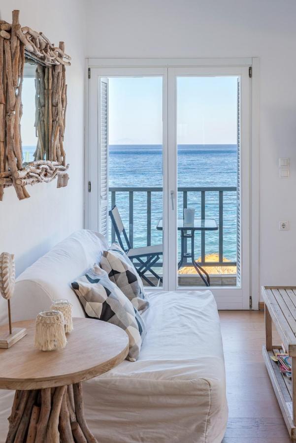 Uno Luxury Apartment With Sea View Livadia  Bagian luar foto