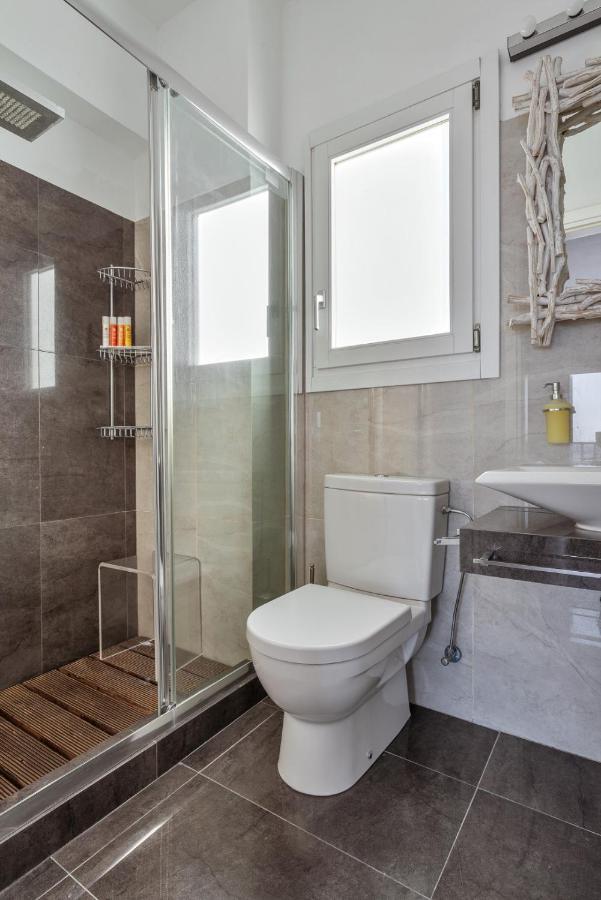 Uno Luxury Apartment With Sea View Livadia  Bagian luar foto