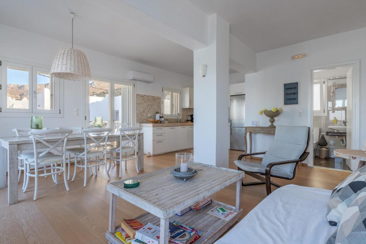 Uno Luxury Apartment With Sea View Livadia  Bagian luar foto