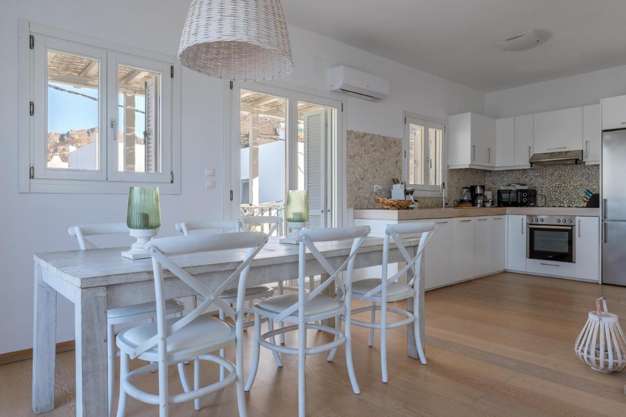 Uno Luxury Apartment With Sea View Livadia  Bagian luar foto